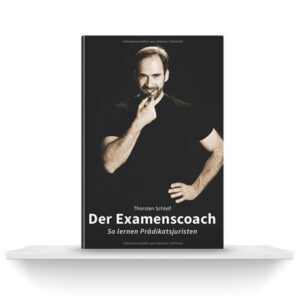 Der Examenscoach | Buch auf Regalbrett | Thorsten Schleif